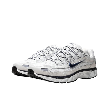 NIKE P6000